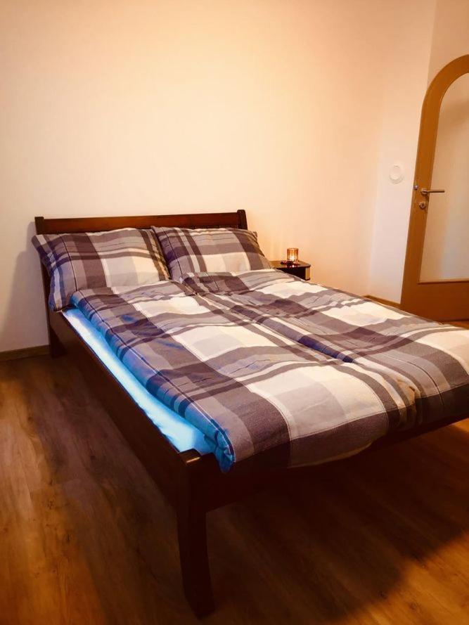 Thermenland-Traum Apartment Fuerstenfeld Zewnętrze zdjęcie